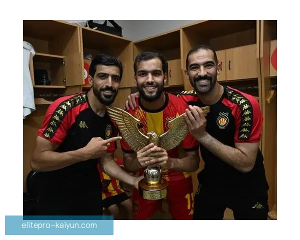 突尼斯希望队历史回顾：发展脉络与成就分析