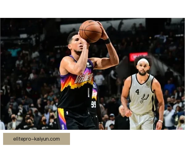 阿什拉夫与门德斯防线配合表现稳健，防守协同性持续提升